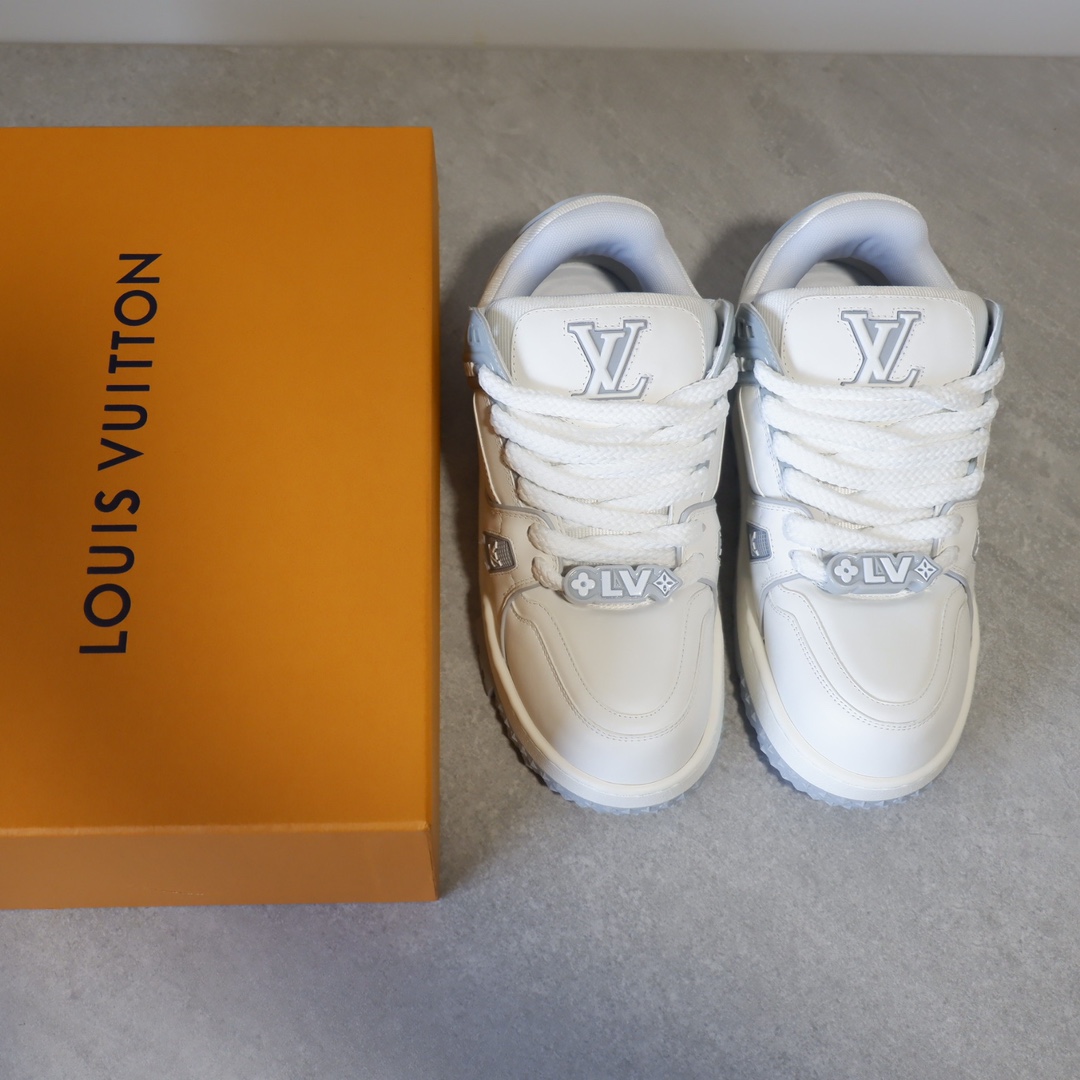 LOUIS VUITTON TRAINERS 