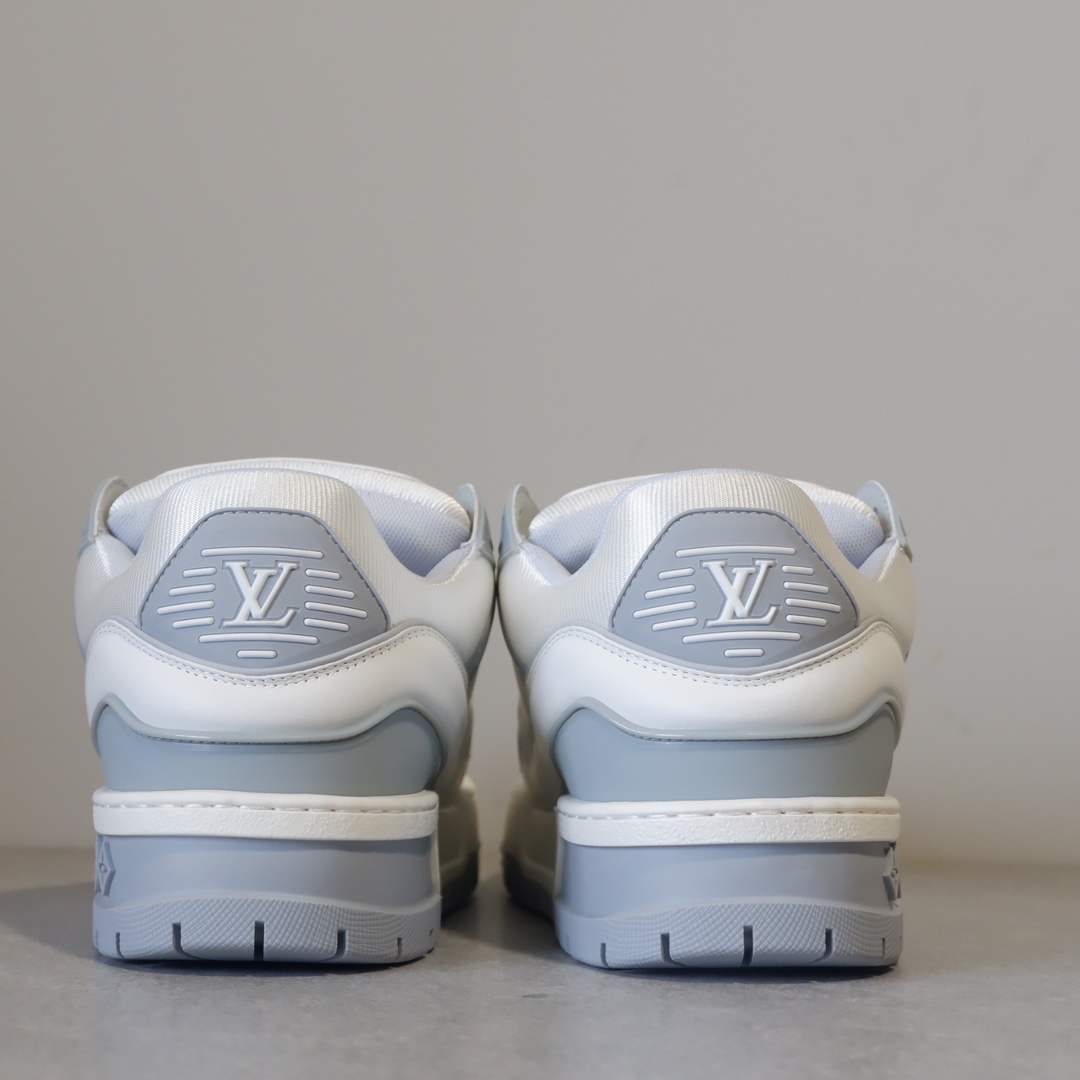 LOUIS VUITTON TRAINERS 