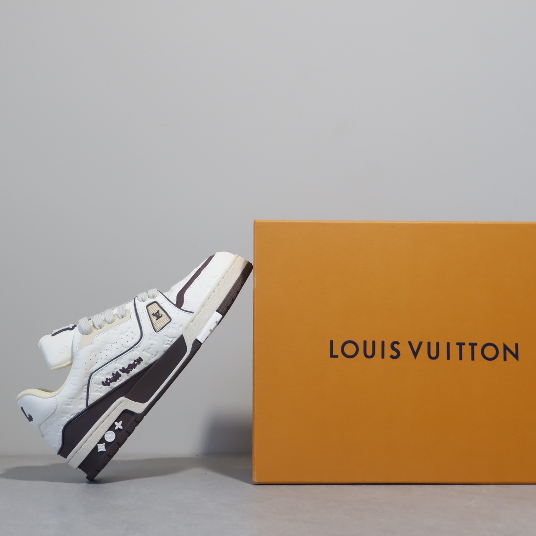 LOUIS VUITTON TRAINERS 