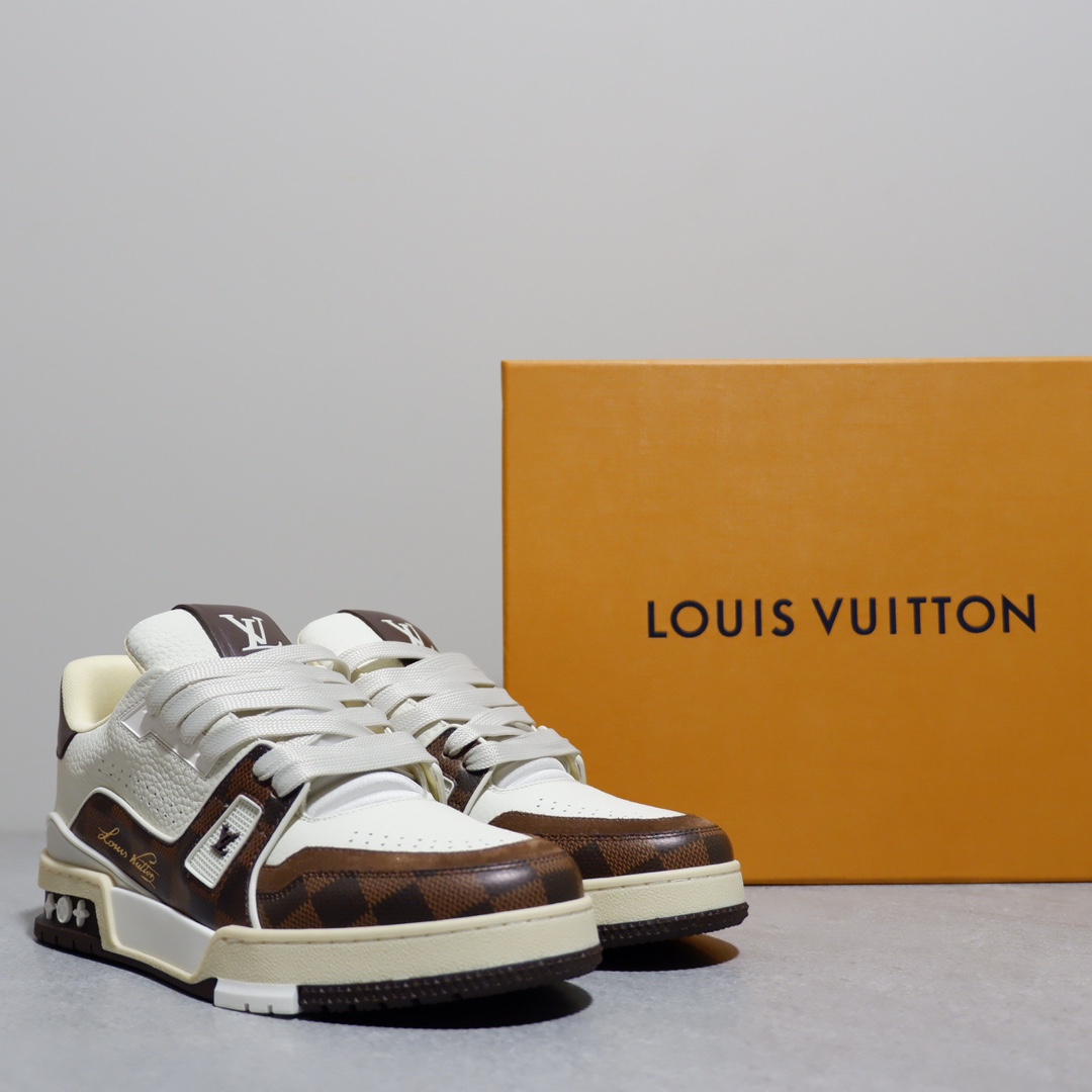 LOUIS VUITTON TRAINERS 