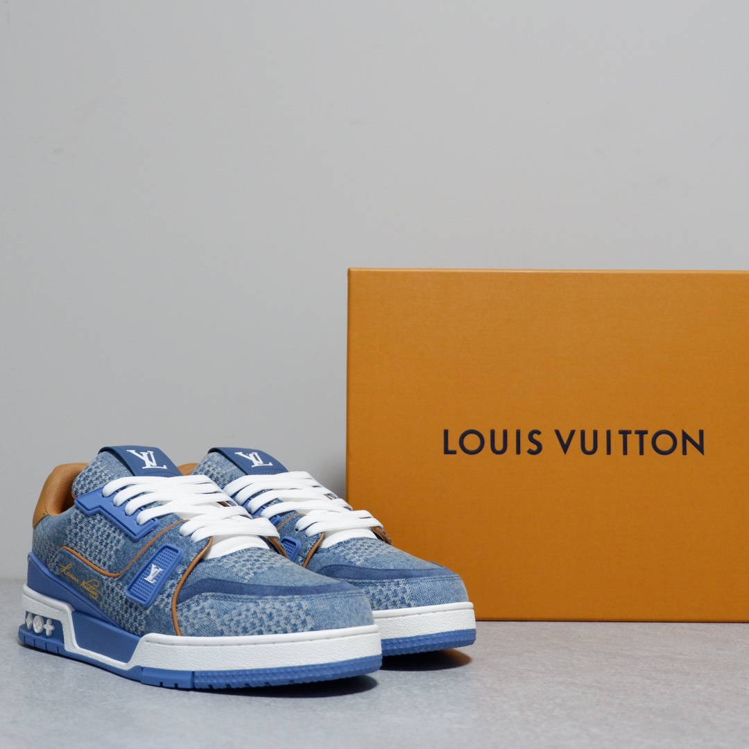 LOUIS VUITTON TRAINERS