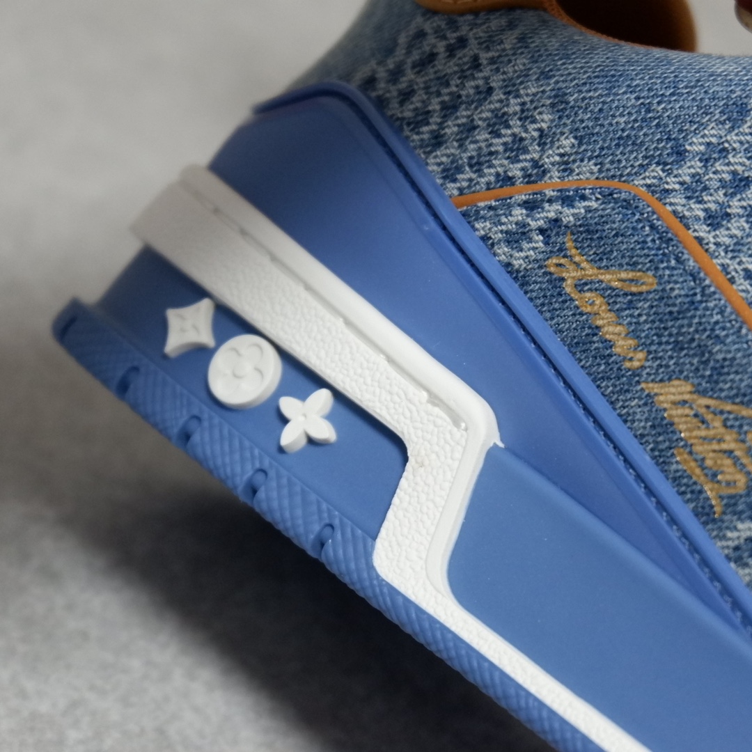 LOUIS VUITTON TRAINERS