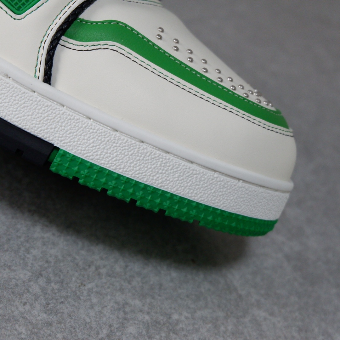 LOUIS VUITTON TRAINERS