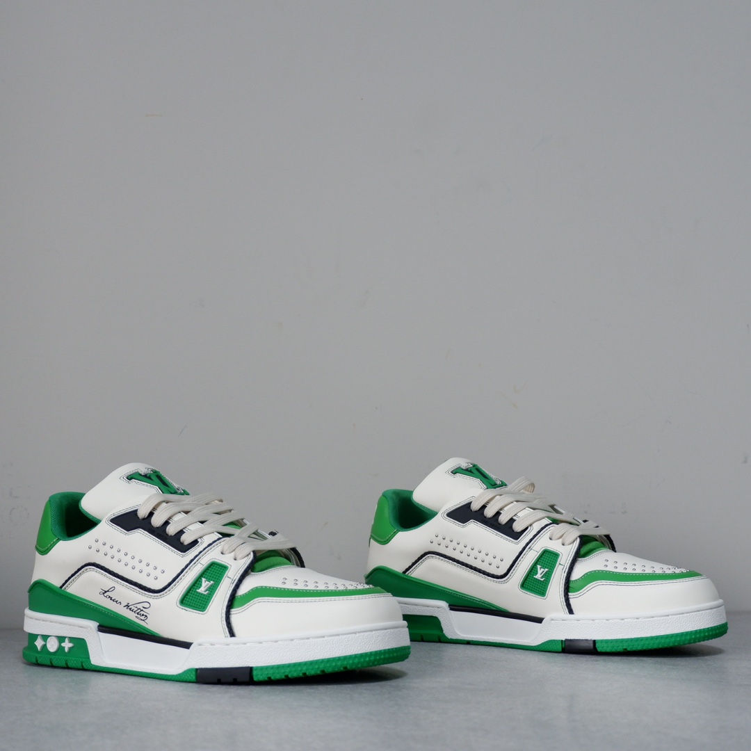 LOUIS VUITTON TRAINERS