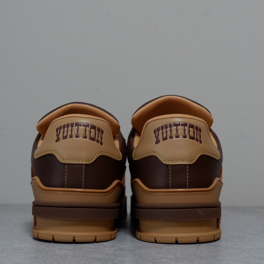 LOUIS VUITTON TRAINERS