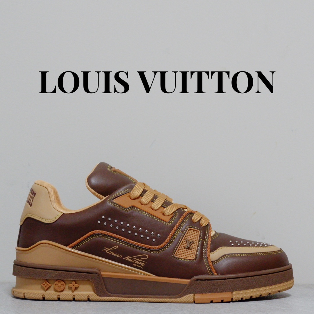 LOUIS VUITTON TRAINERS