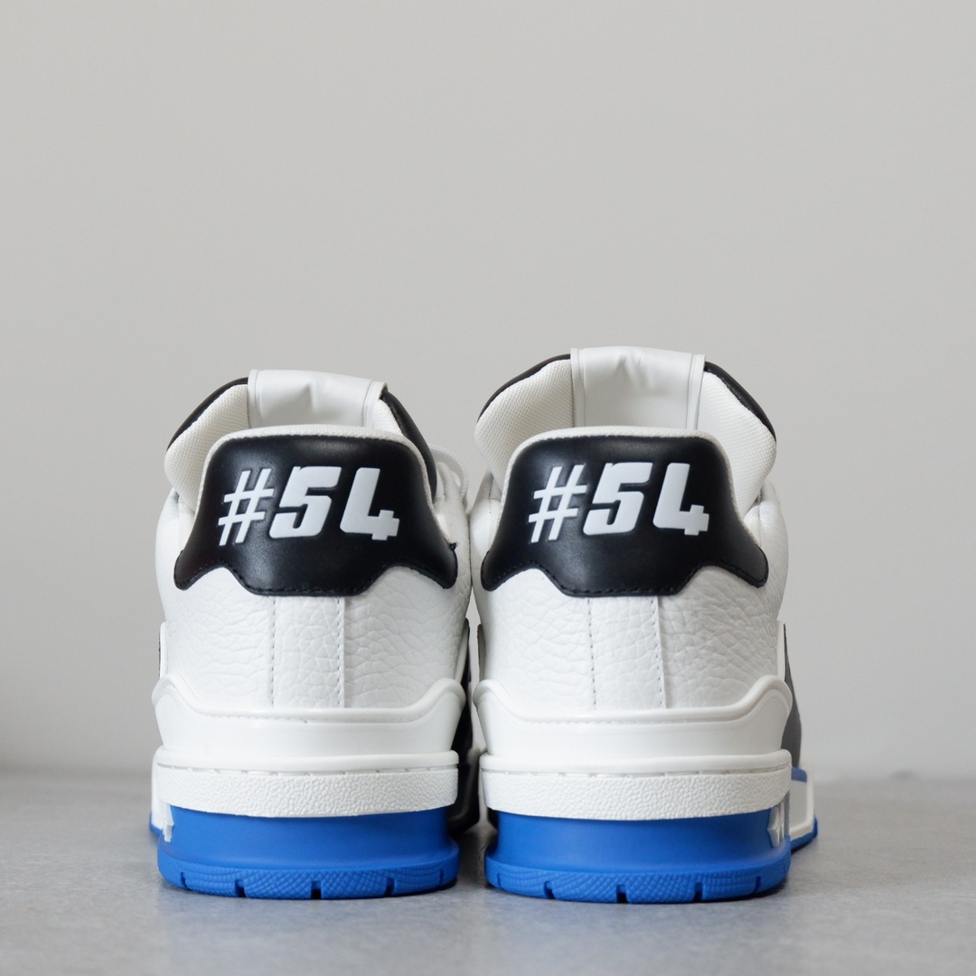 LOUIS VUITTON TRAINERS