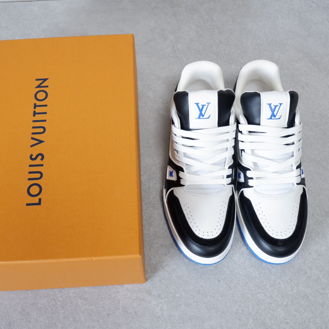 LOUIS VUITTON TRAINERS