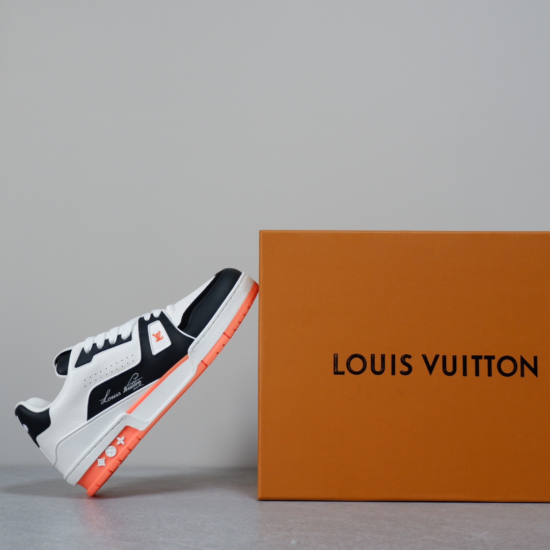 LOUIS VUITTON TRAINERS