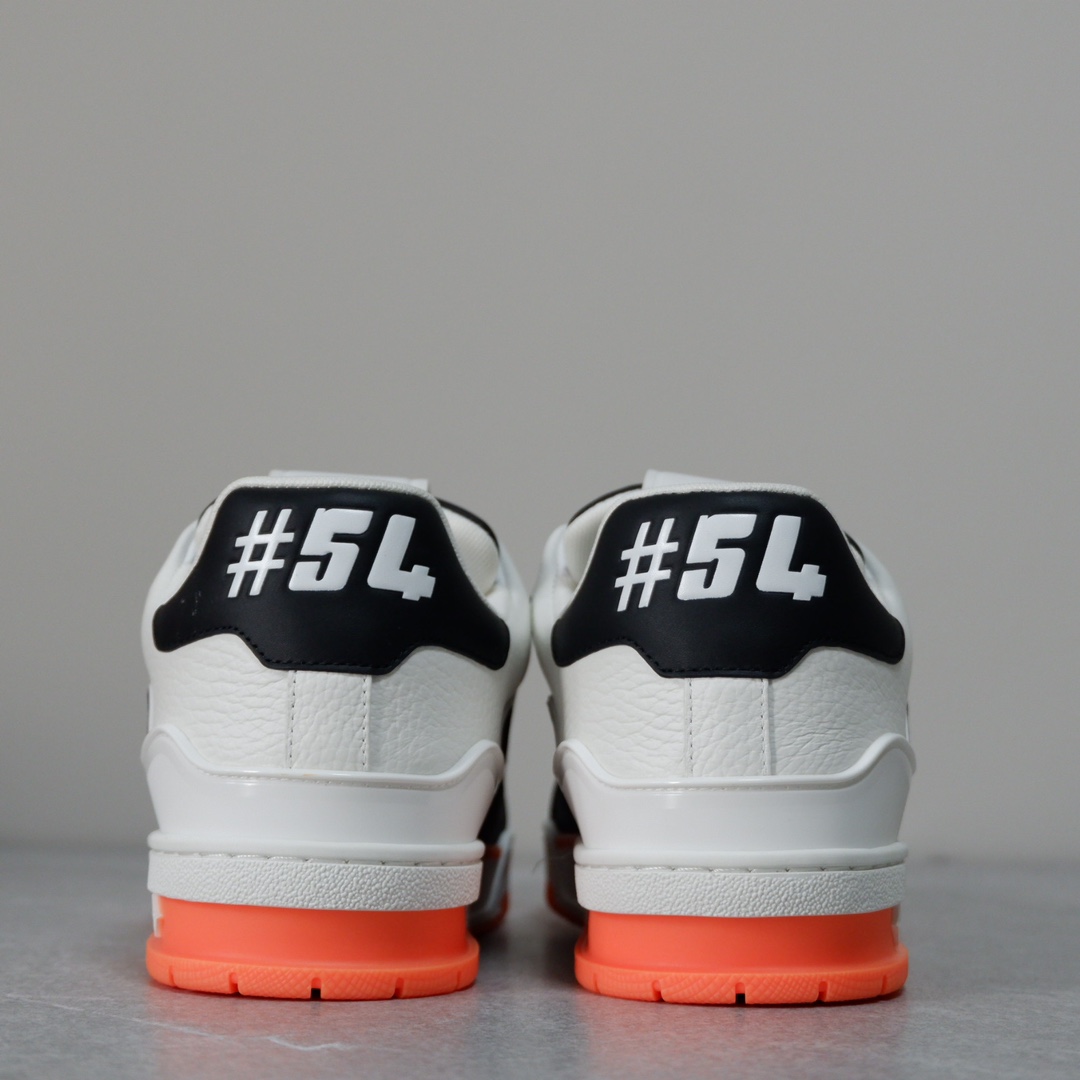 LOUIS VUITTON TRAINERS