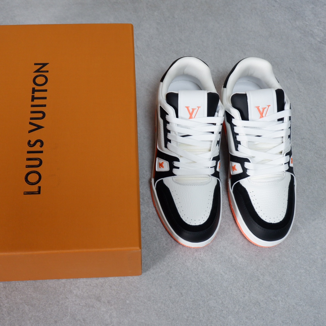 LOUIS VUITTON TRAINERS