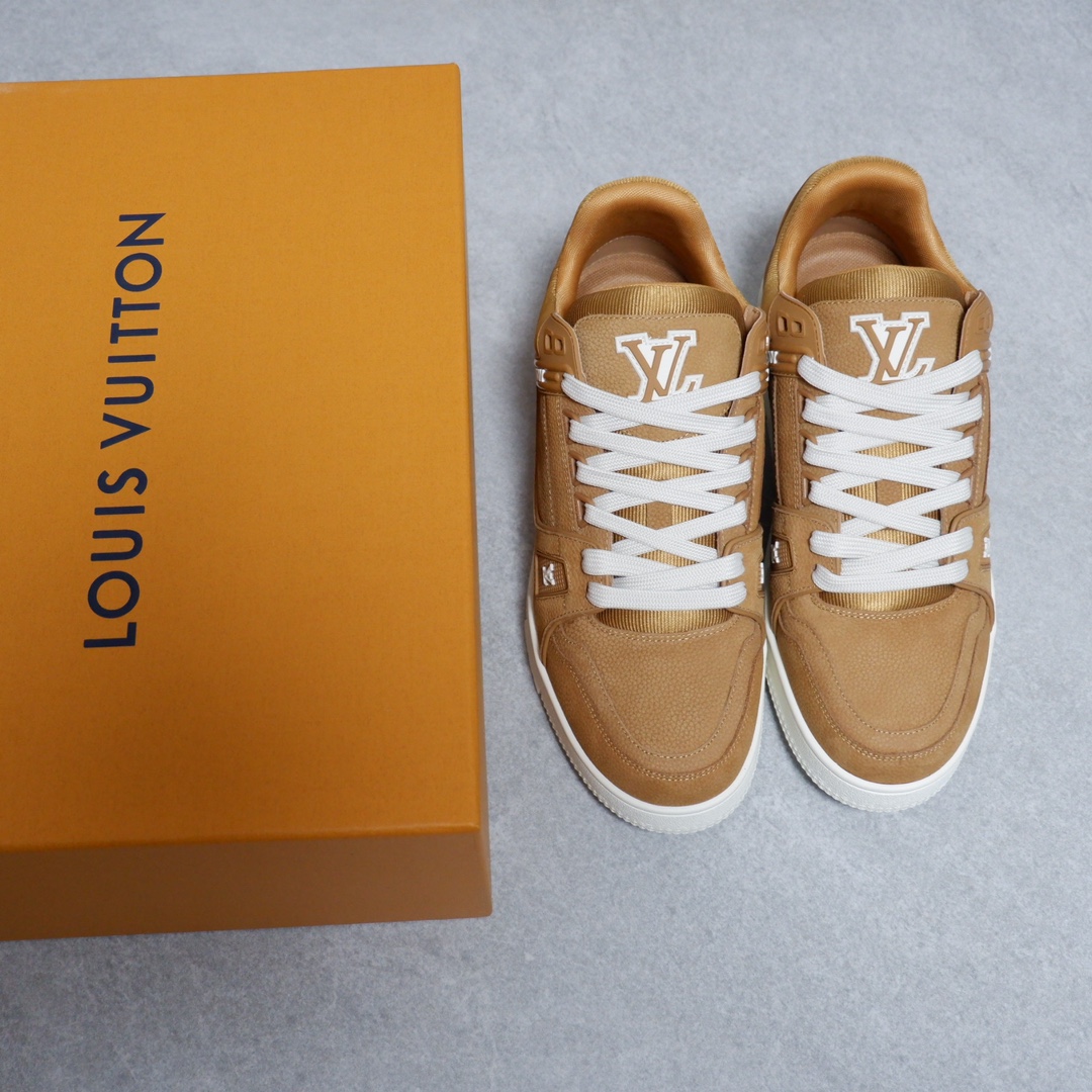 LOUIS VUITTON TRAINERS