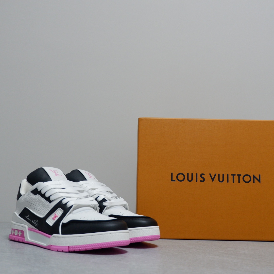 LOUIS VUITTON TRAINERS