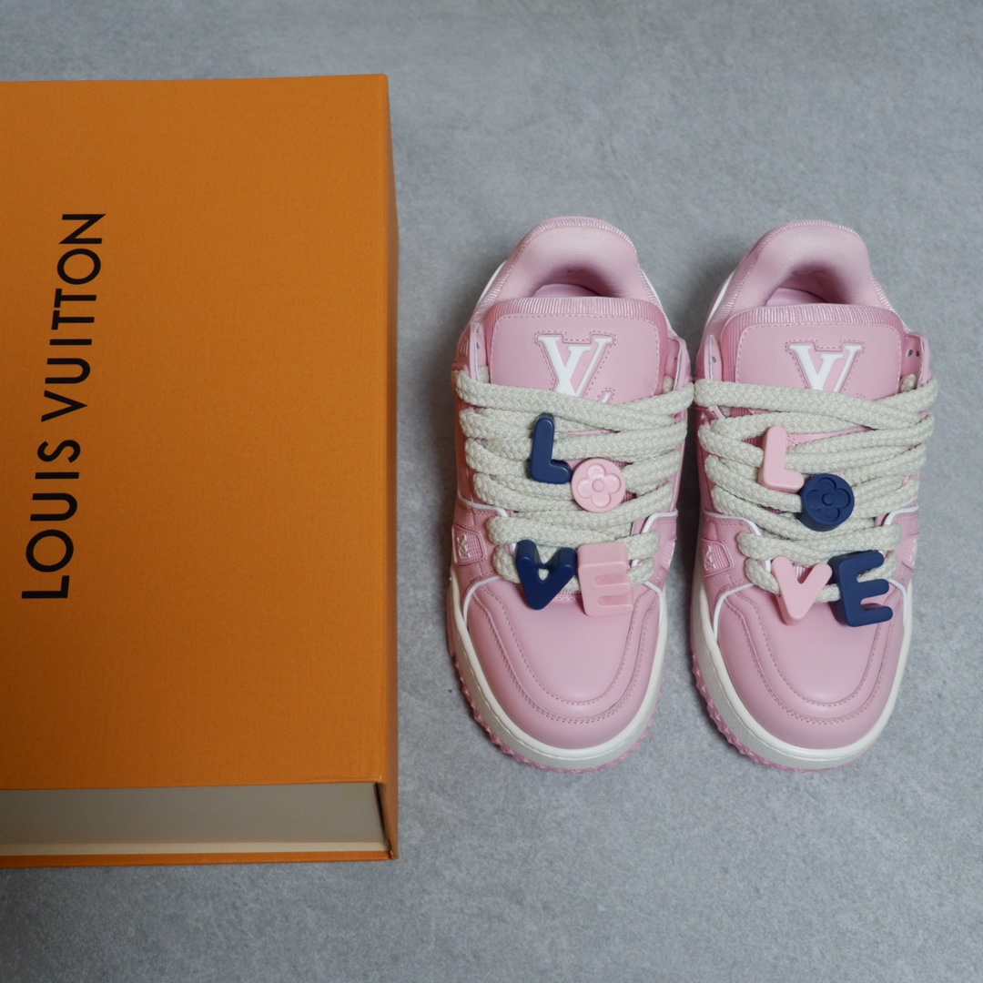 LOUIS VUITTON TRAINERS
