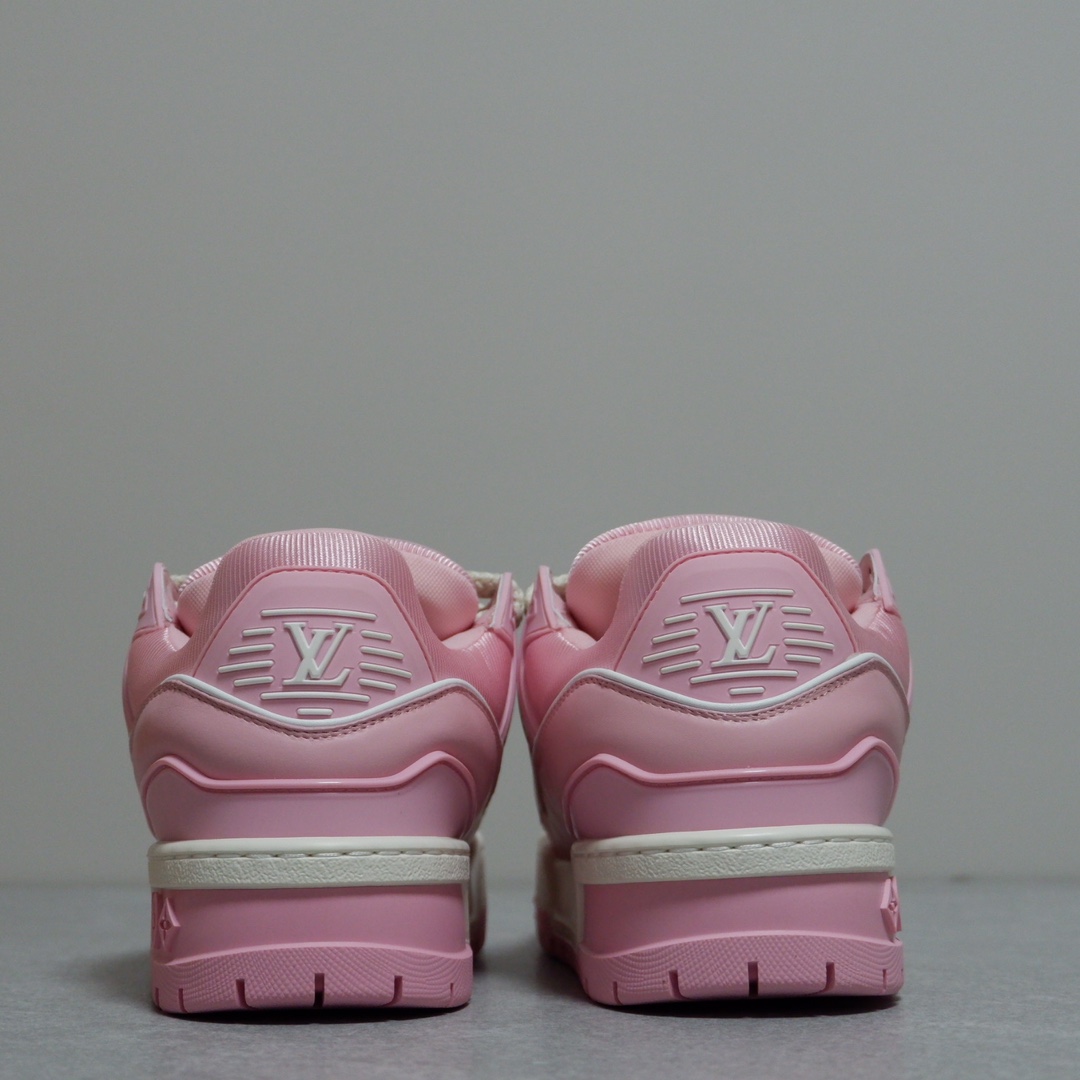 LOUIS VUITTON TRAINERS