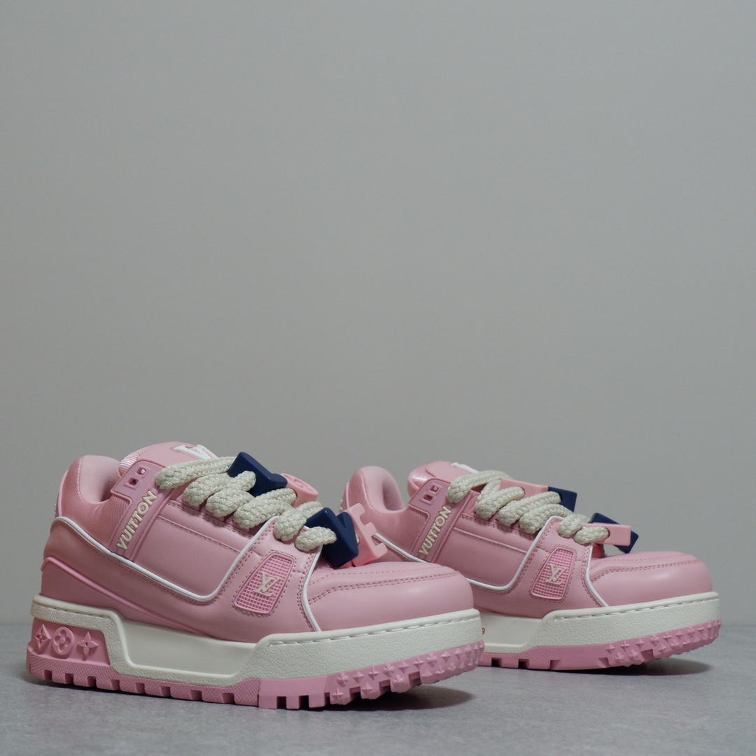 LOUIS VUITTON TRAINERS