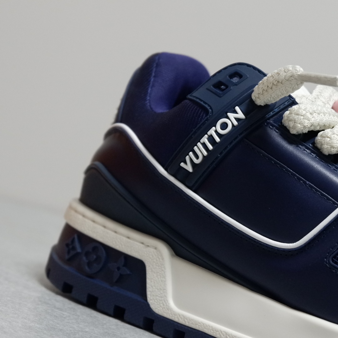 LOUIS VUITTON TRAINERS