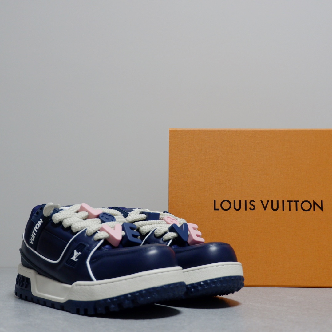 LOUIS VUITTON TRAINERS