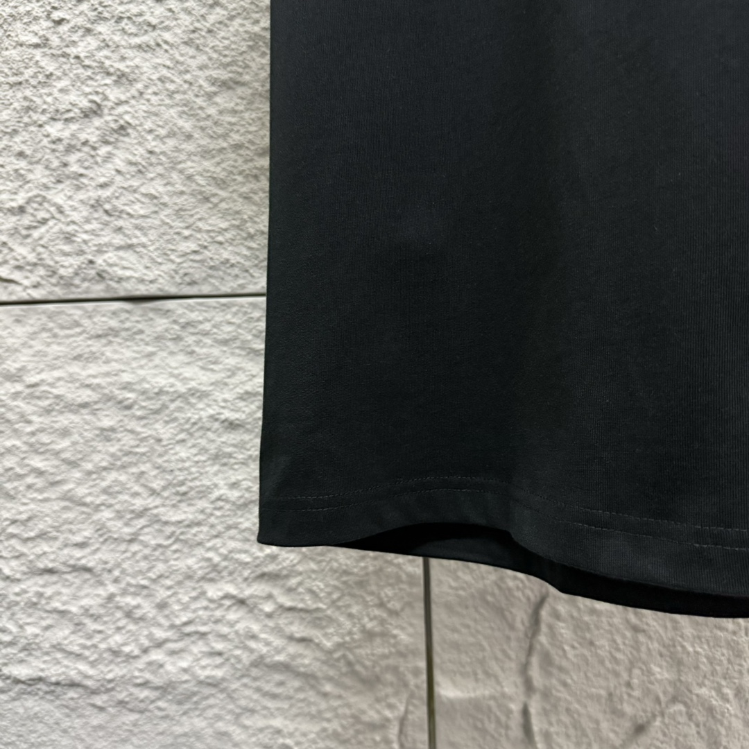 LV T-SHIRT
