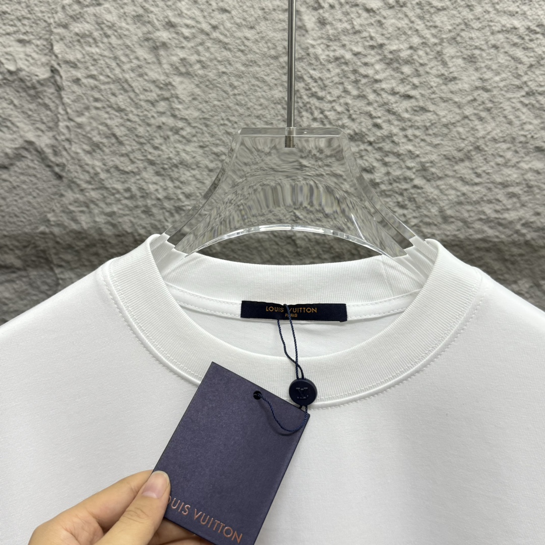 LV T-SHIRT