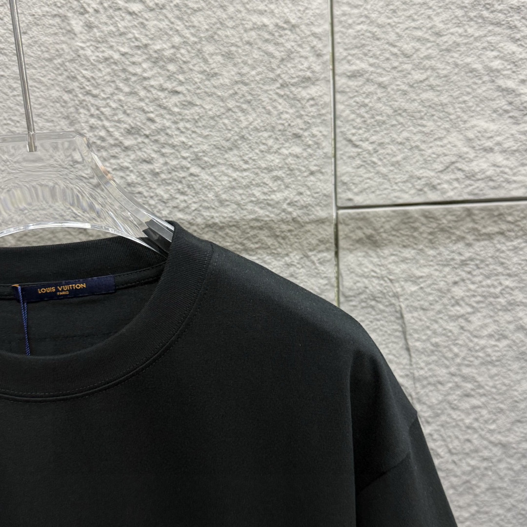 LV T-SHIRT