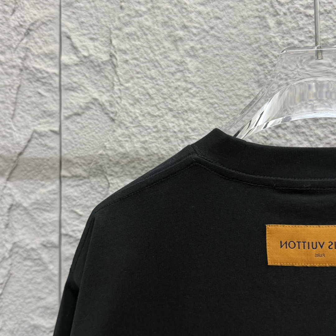 LV T-SHIRT