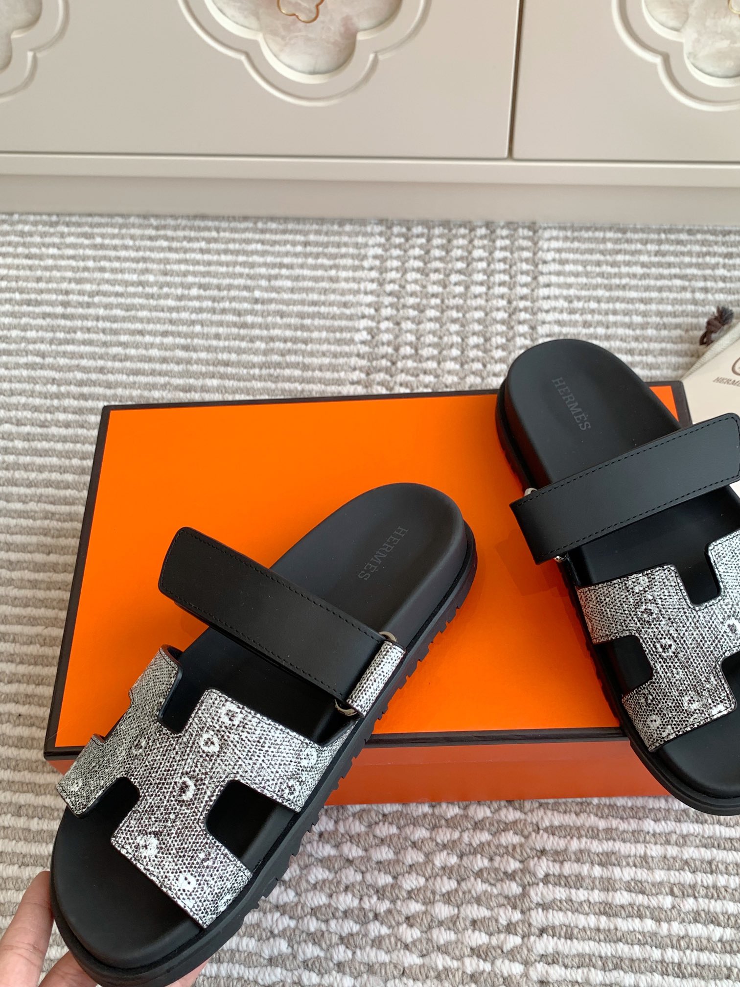 HERMES