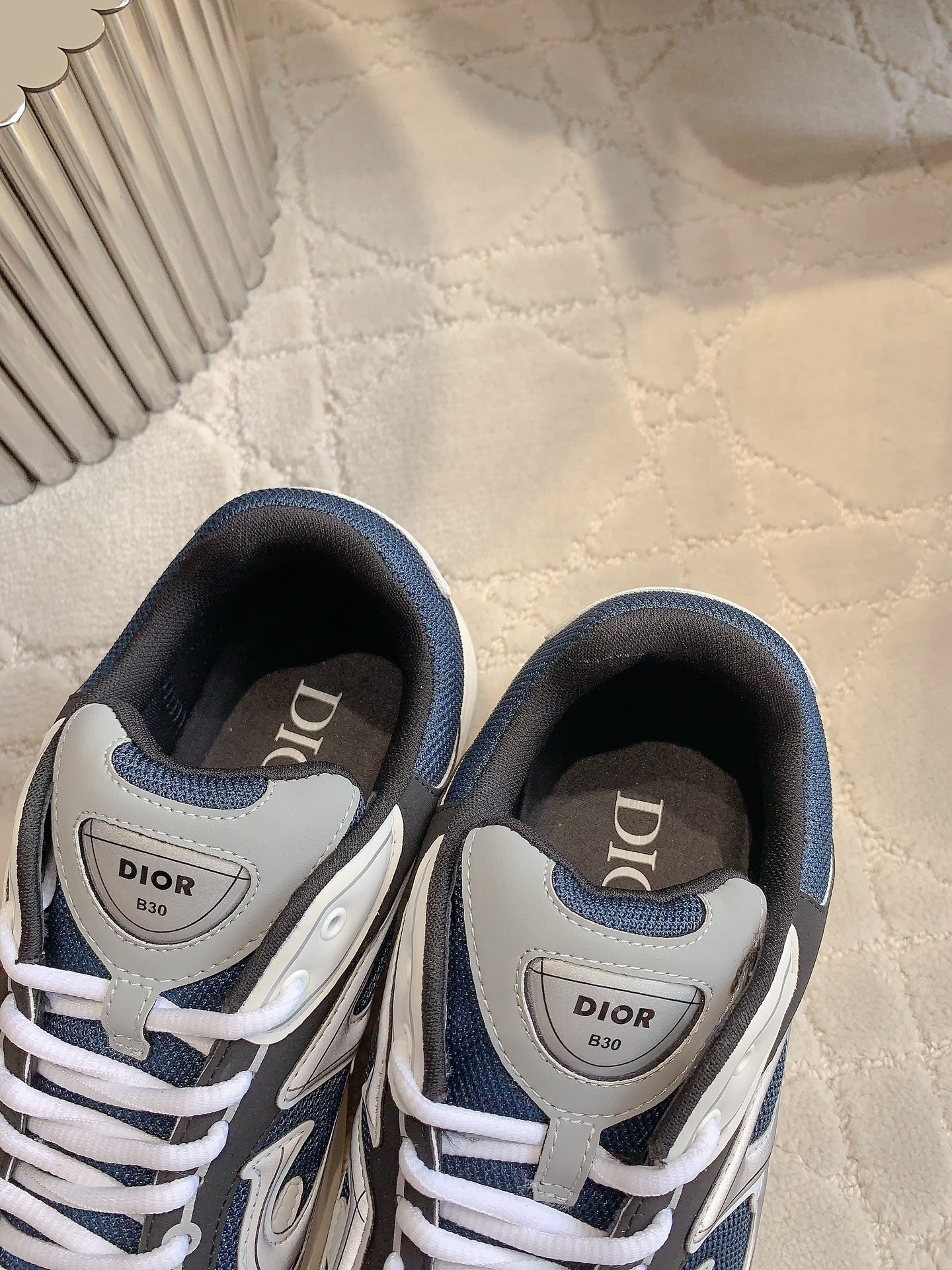 Dior B30