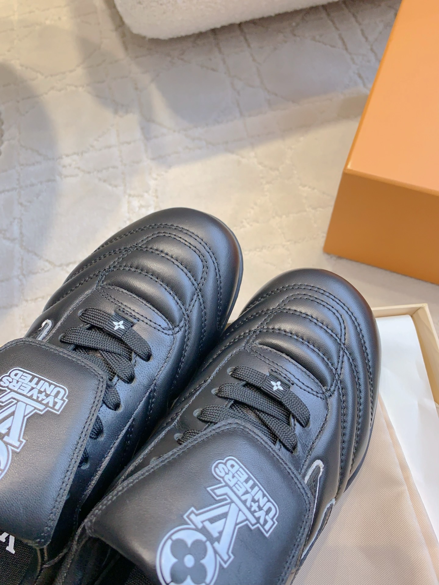 LV