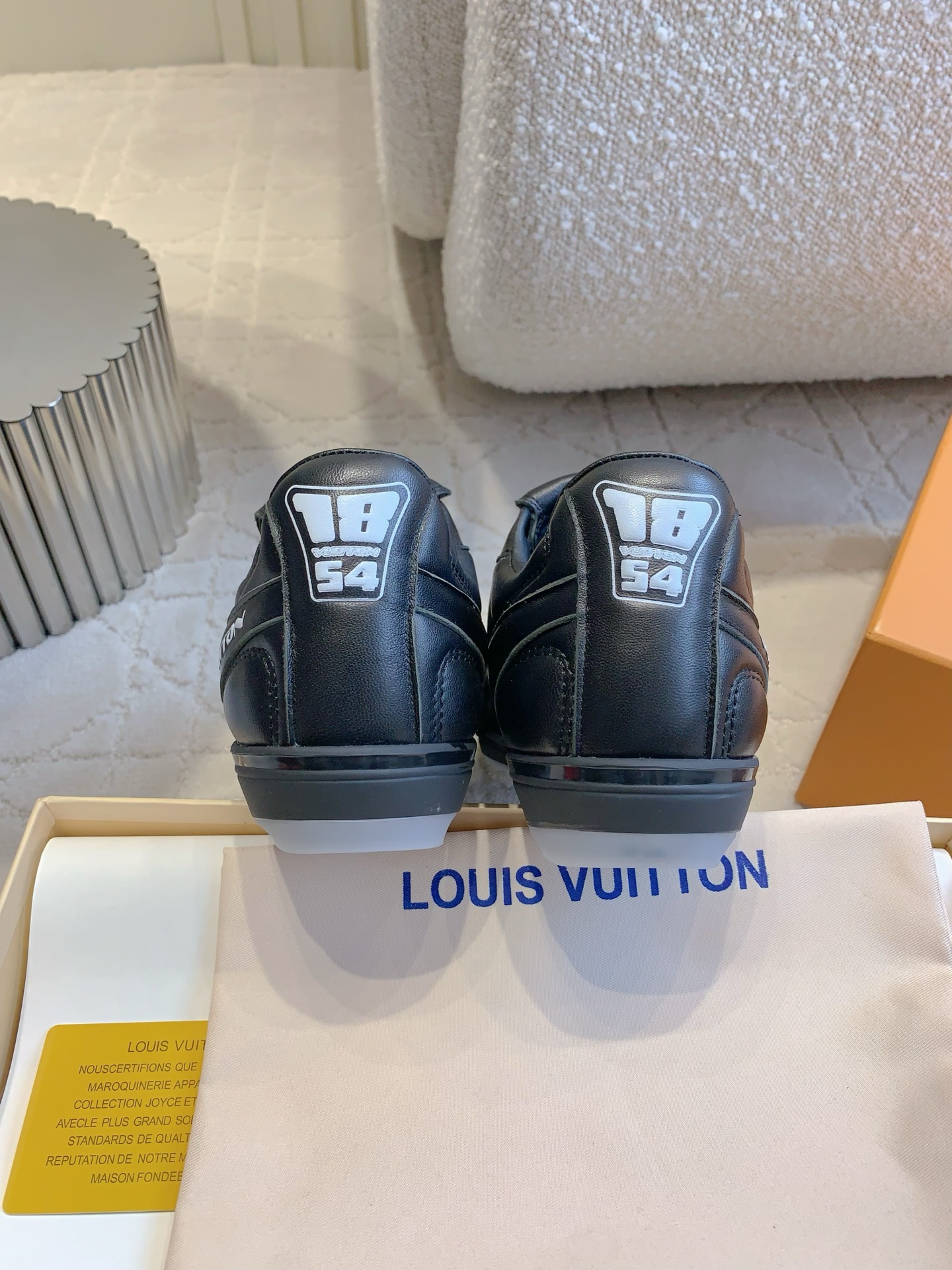 LV