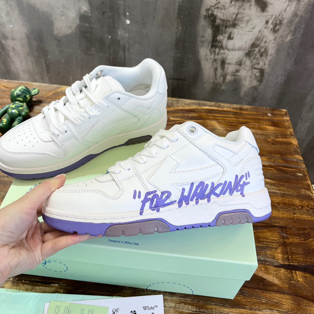 OFF WHITE SNEAKERS 