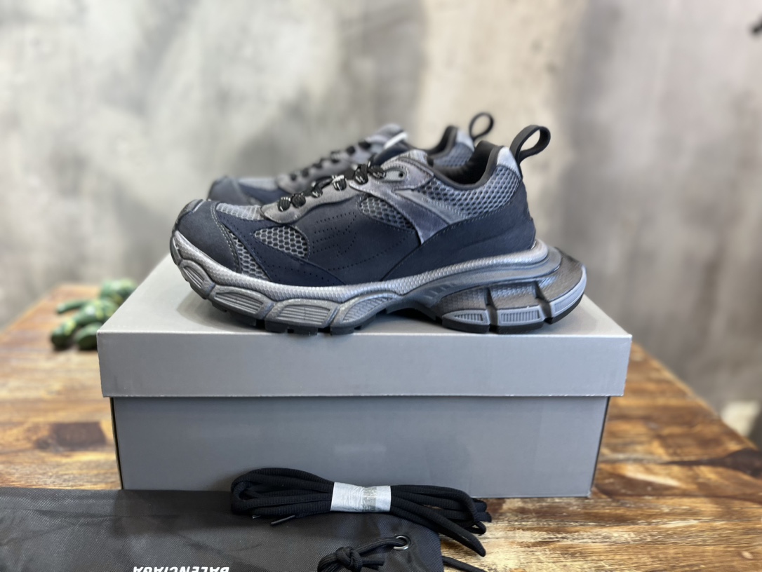 Balenciaga 3XL Sneaker