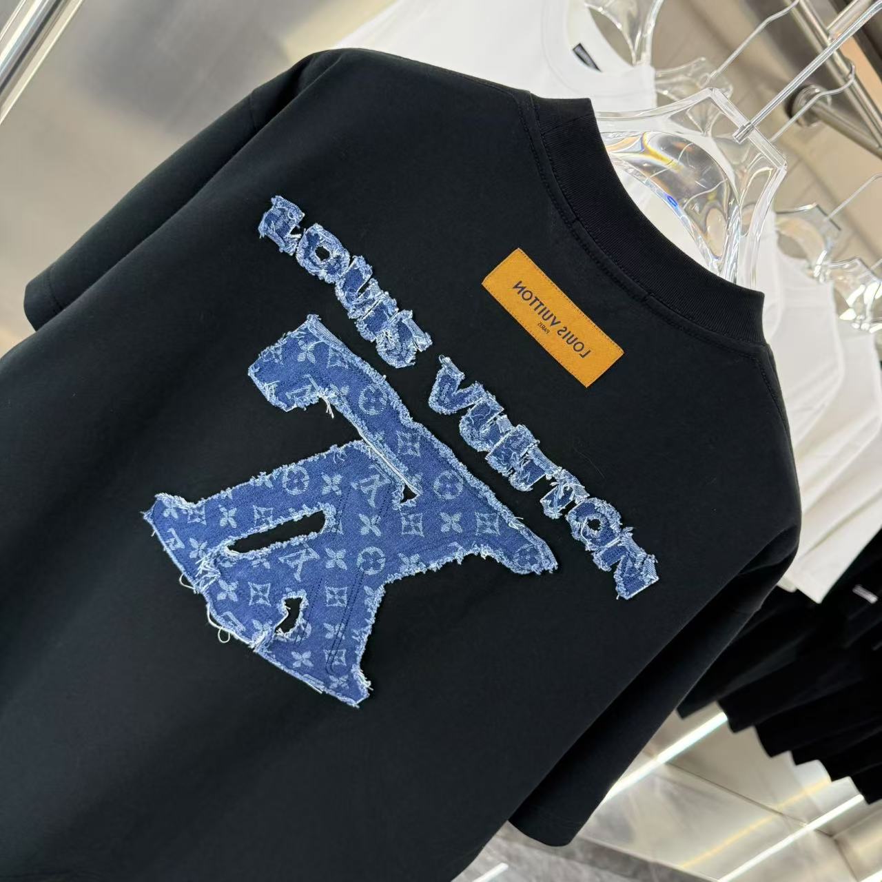 LV T-SHIRT