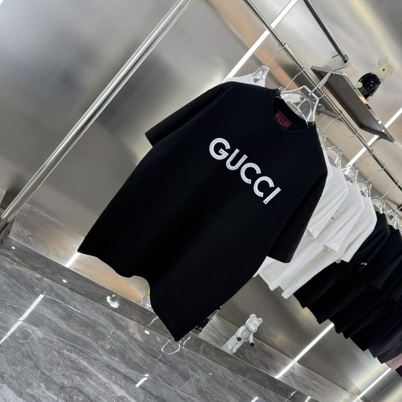 GUCCI T-SHIRT
