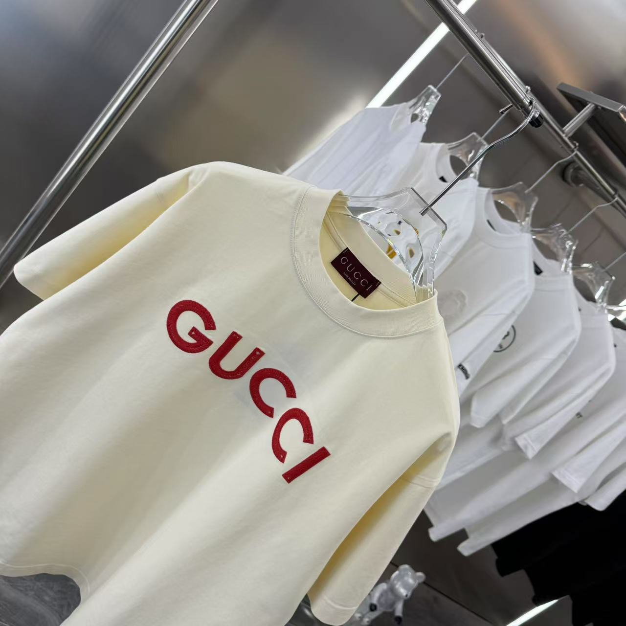 GUCCI T-SHIRT