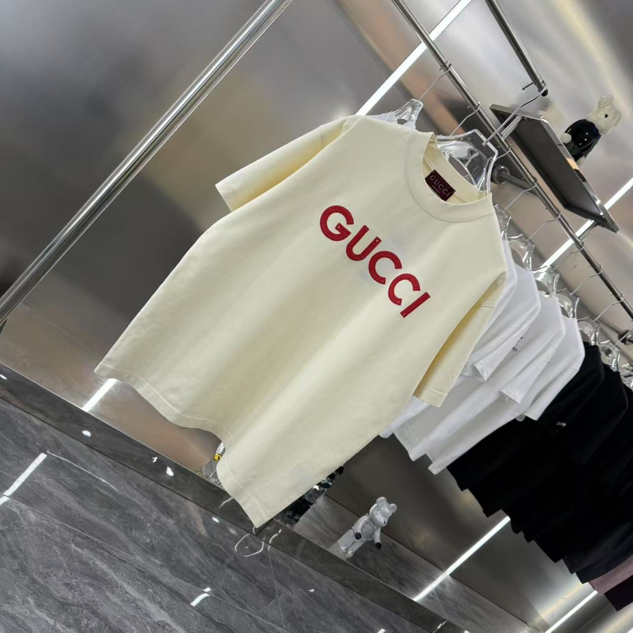 GUCCI T-SHIRT