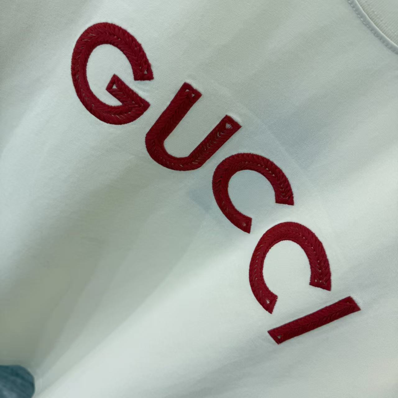 GUCCI T-SHIRT