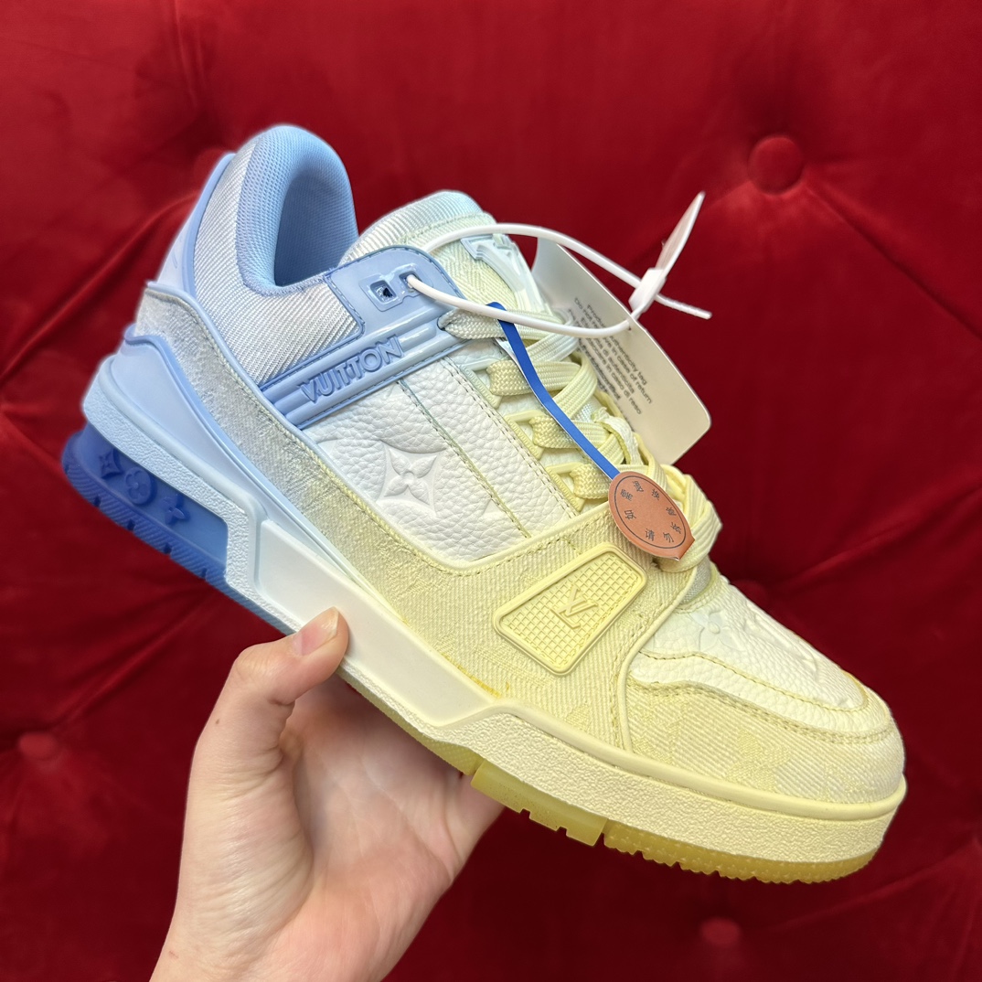 LOUIS VUITTON TRAINERS