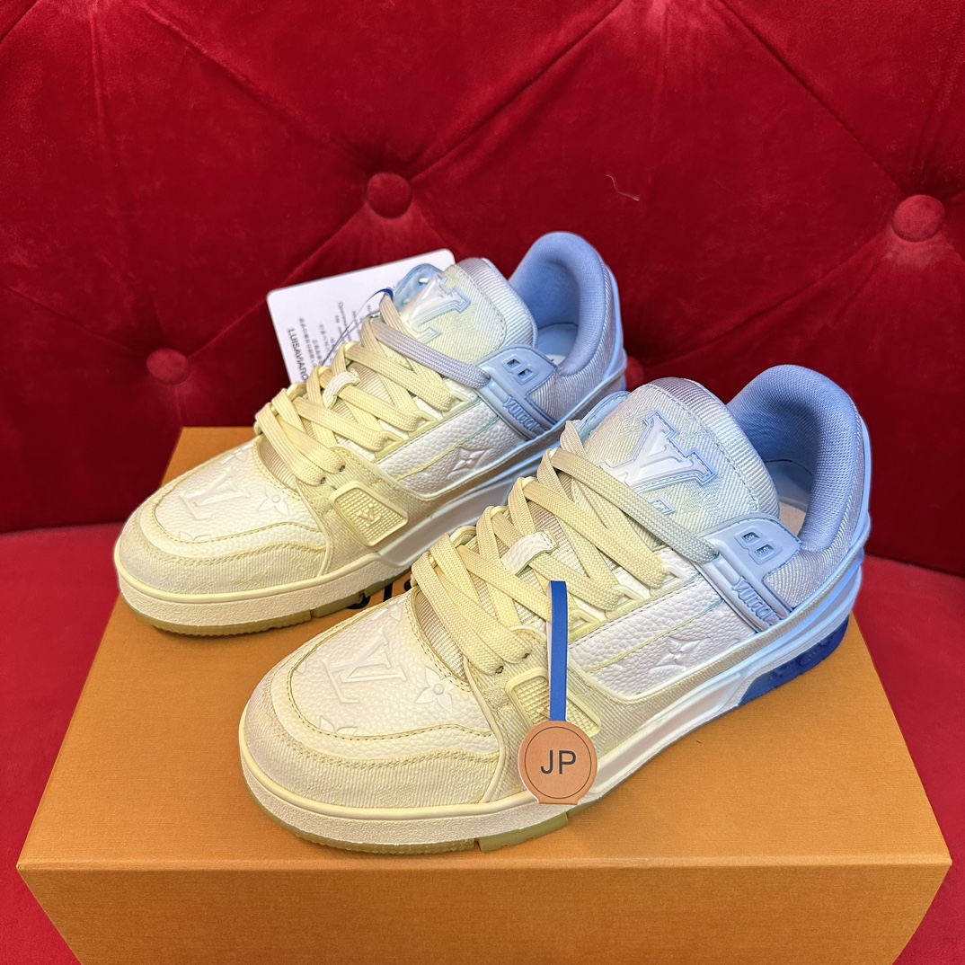 LOUIS VUITTON TRAINERS
