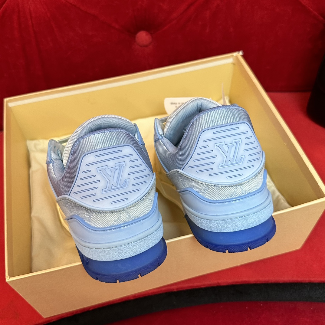 LOUIS VUITTON TRAINERS