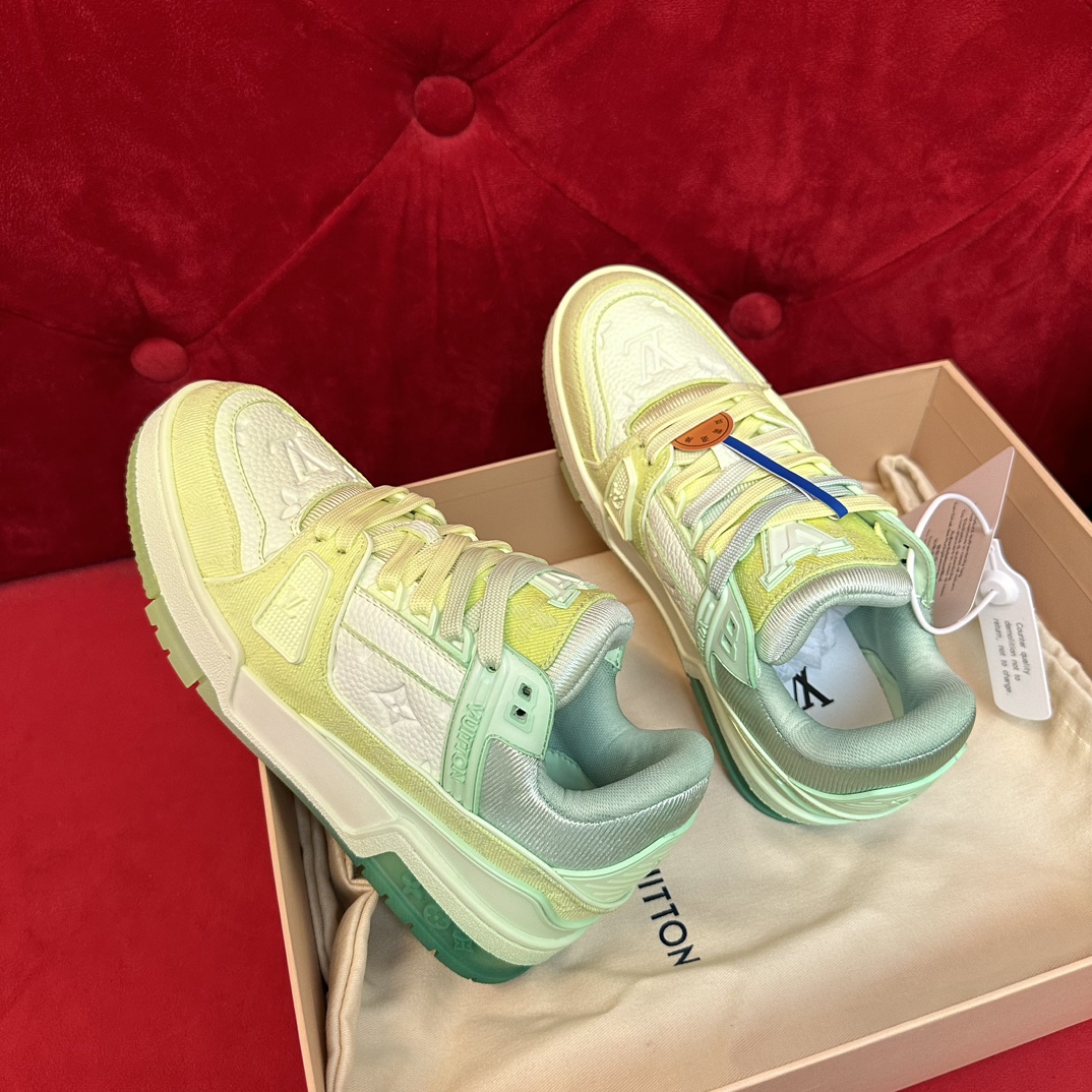 LOUIS VUITTON TRAINERS