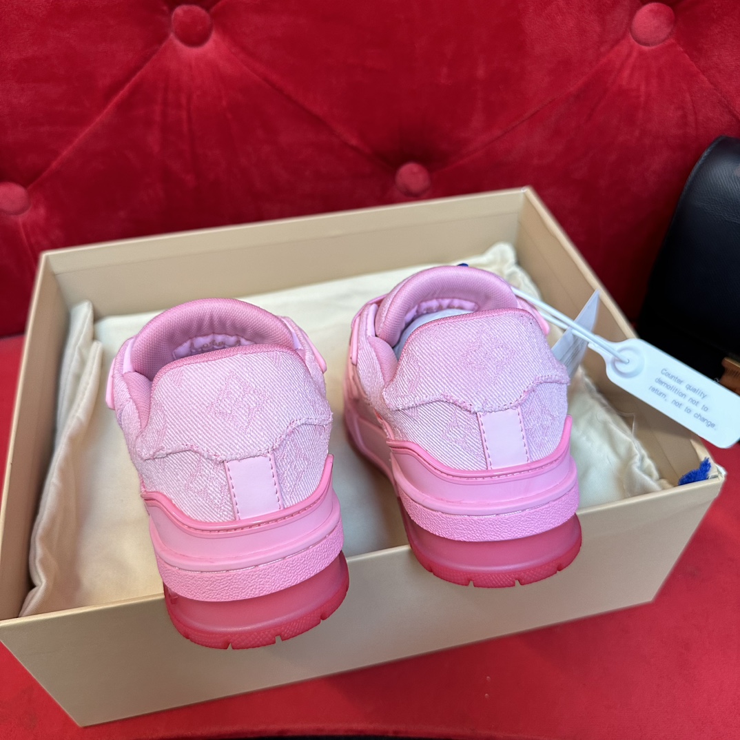 LOUIS VUITTON TRAINERS