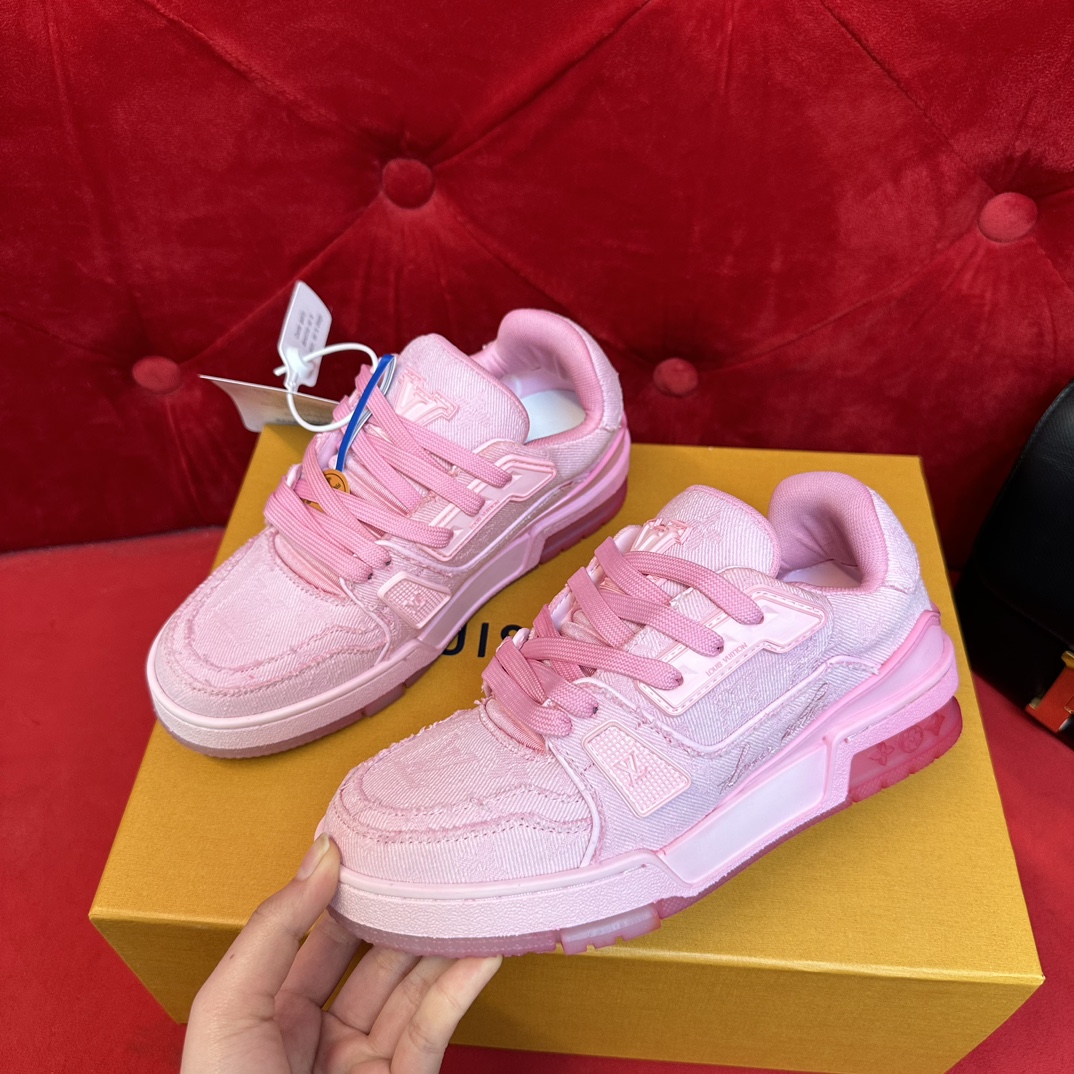 LOUIS VUITTON TRAINERS