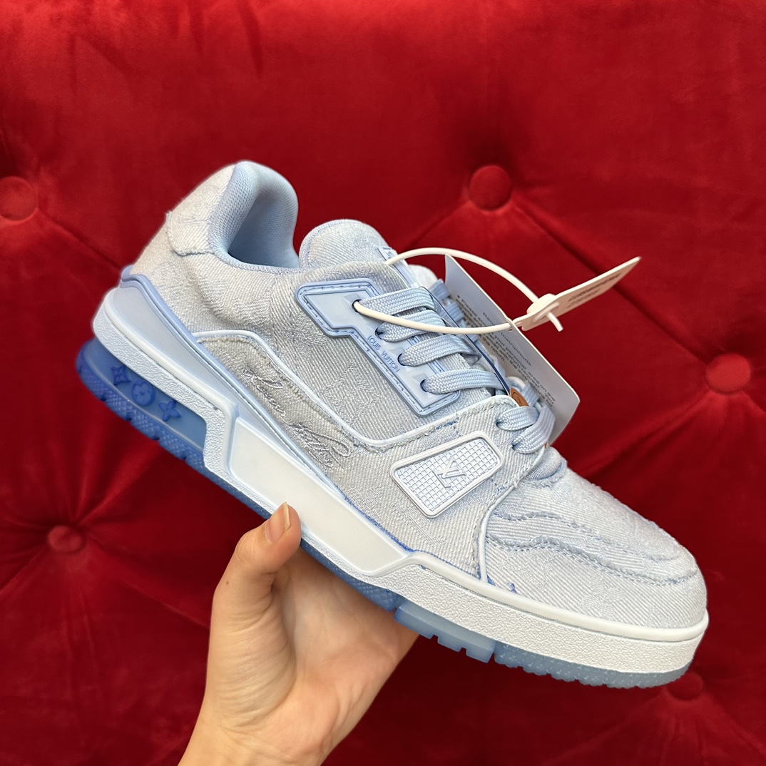 LOUIS VUITTON TRAINERS
