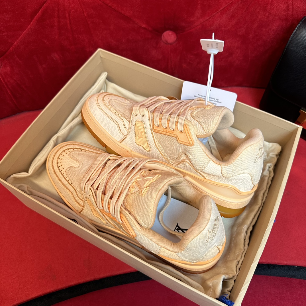 LOUIS VUITTON TRAINERS