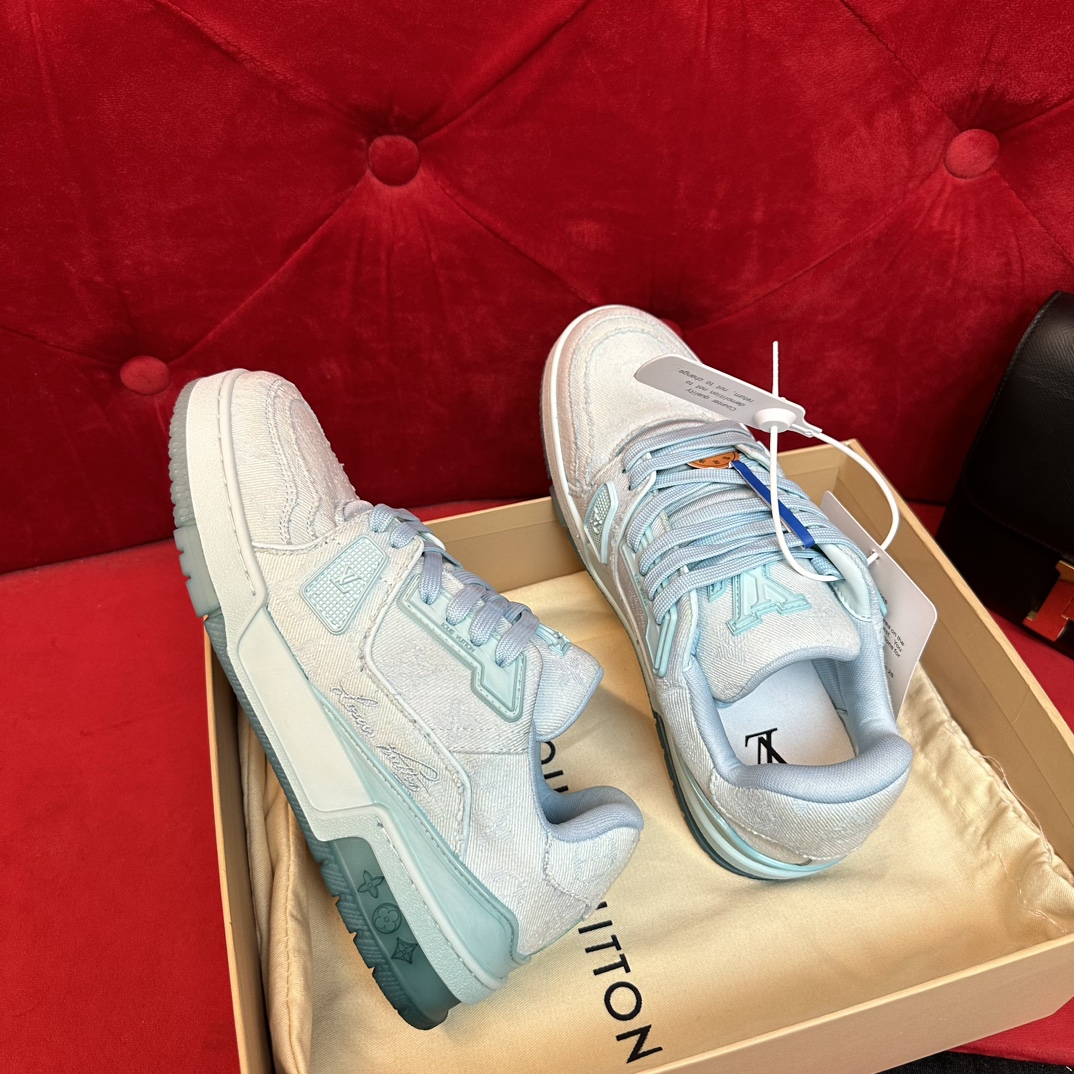 LOUIS VUITTON TRAINERS