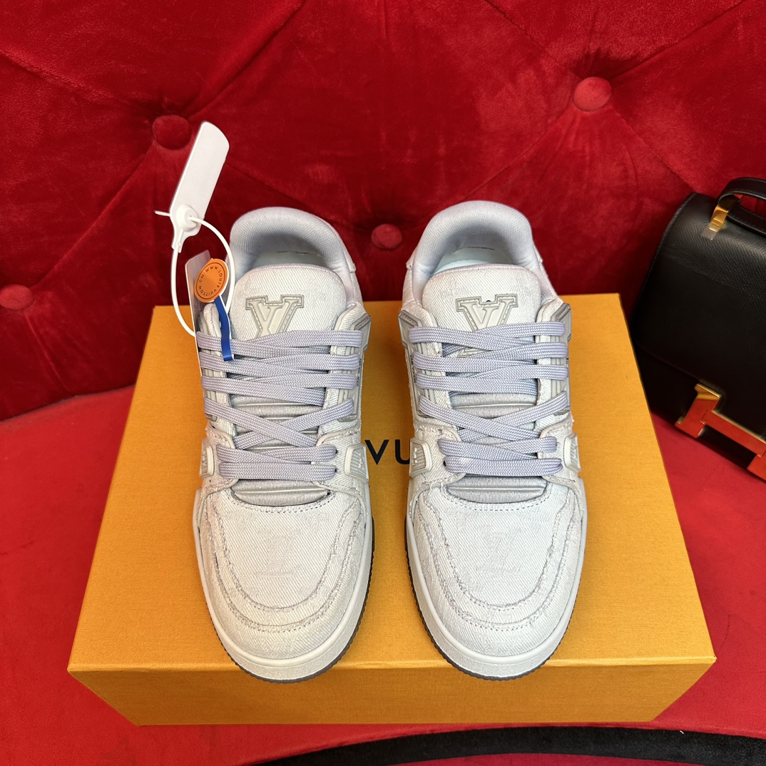 LOUIS VUITTON TRAINERS