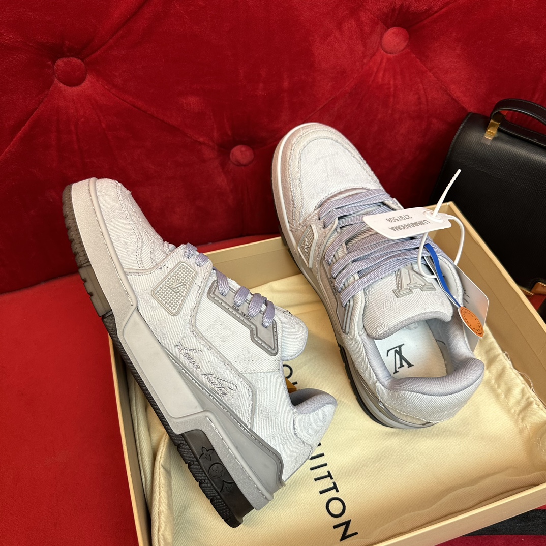 LOUIS VUITTON TRAINERS