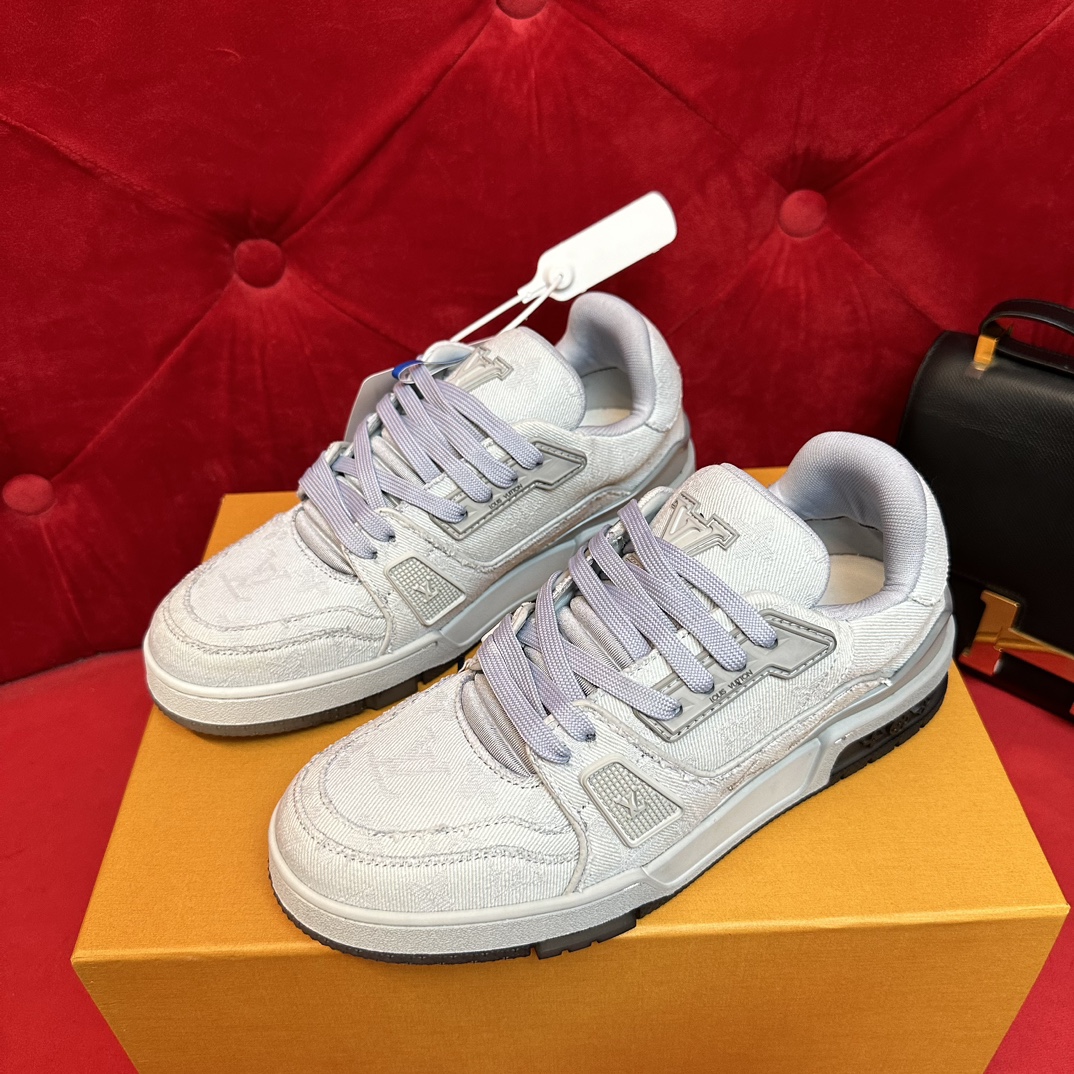 LOUIS VUITTON TRAINERS
