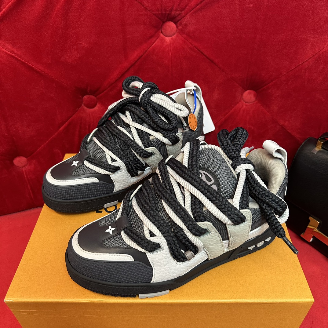 LOUIS VUITTON TRAINERS